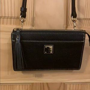 Dooney &Bourke Leather Organizer Crossbody wallet